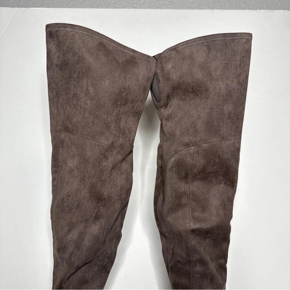 Marc Fisher Gray Pointy Toe Over The Knee Boot 8 1/2 M